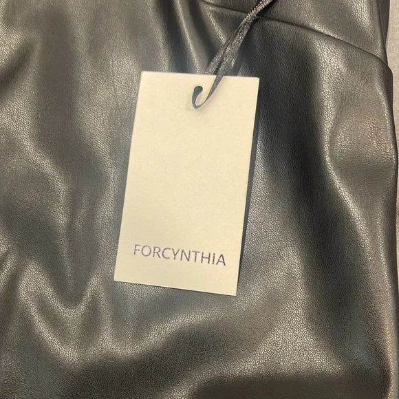 NWT Forcynthia Faux Leather Top with Feather Detail - Women’s Size S - Picture 5 of 9